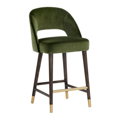 One client, growing scope: material and furniture reference 11